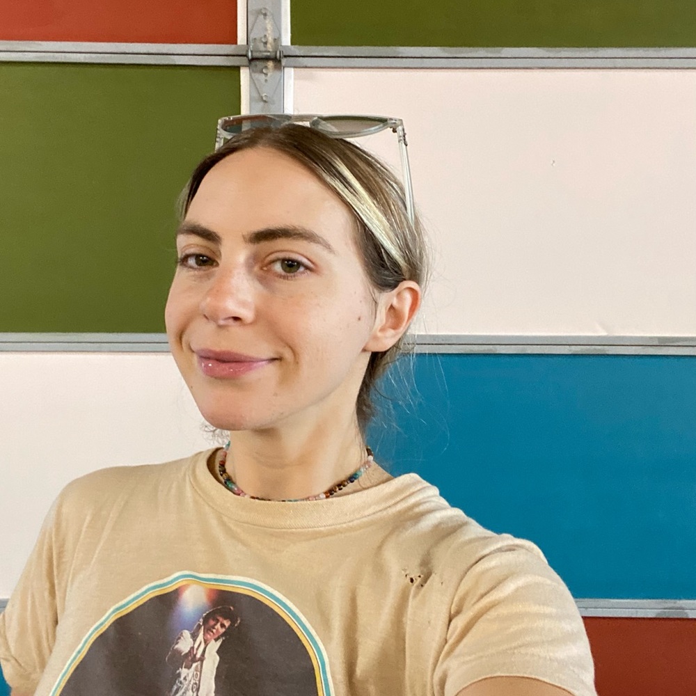 Meet your Posher, Linzi